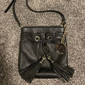 Black leather Michael Kors crossbody!